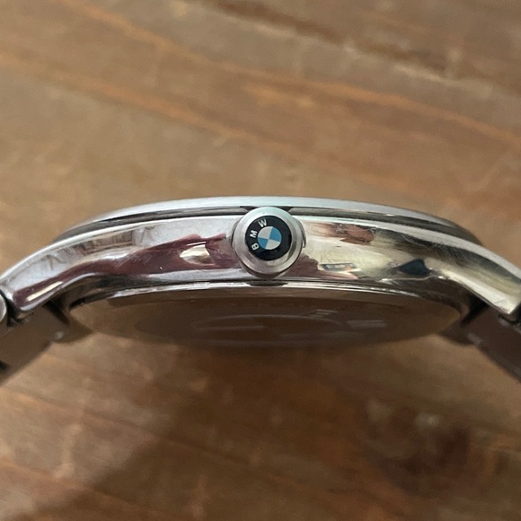 BMW Men's Silver Three-Hand Date Black Dial Stainless Steel Watch - Picture 4 of 7